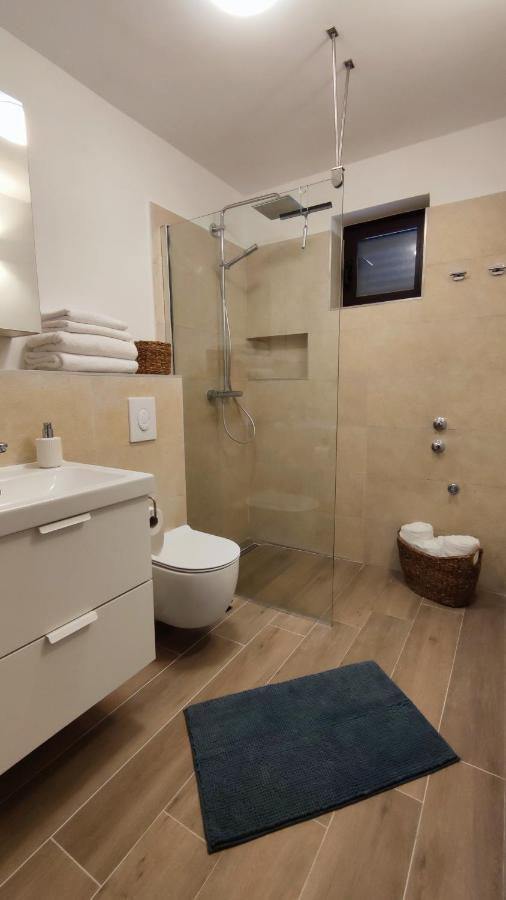 Apartmani Lavanda Vrsi Exterior photo